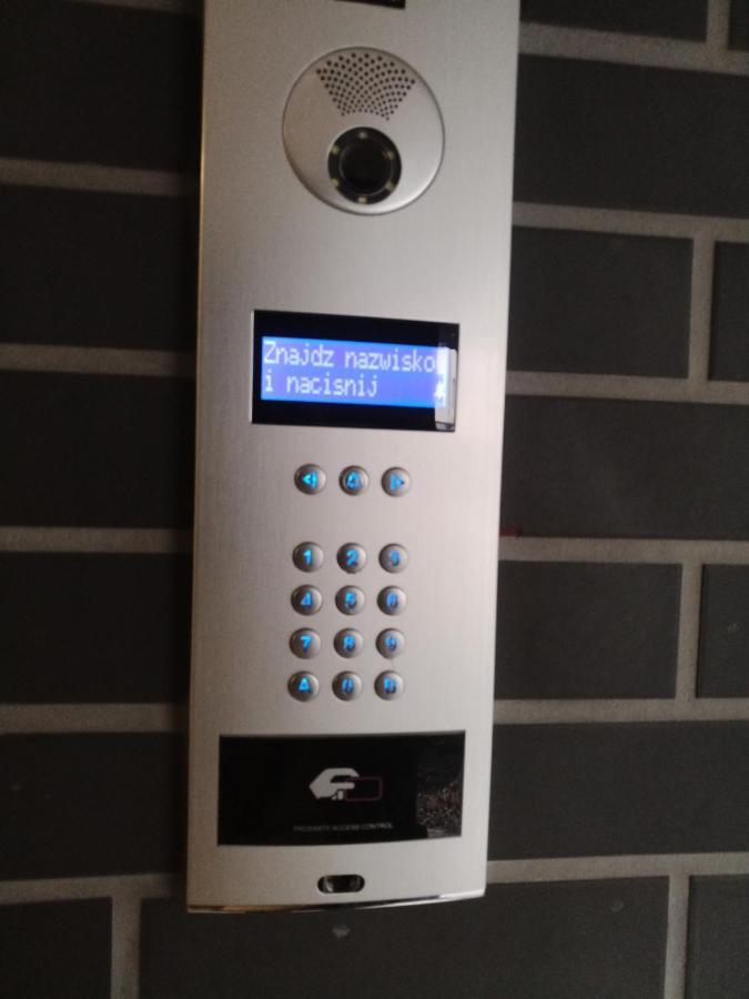 Luksusowy Gaj Apartament By Apartamenty Na Dni Wrocław Kültér fotó