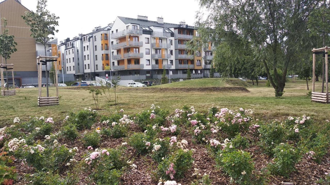 Luksusowy Gaj Apartament By Apartamenty Na Dni Wrocław Kültér fotó